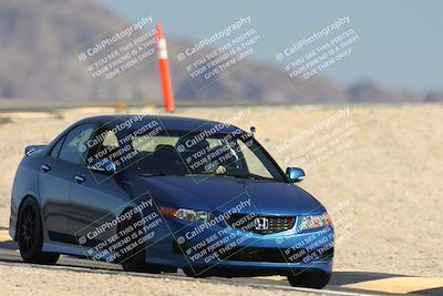 media/Oct-24-2025-Doghouse Garage (Fri) [[783d2ff07a]]/4-Inter-Low/Session 3 (Turn 12)/